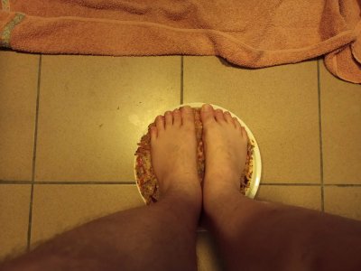 250612.1 pizza feet.jpg